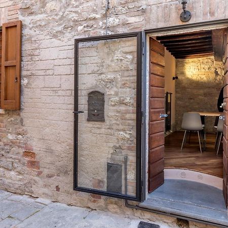 B&B Luxury Apartment Suite Gubbio 2 Camere E Divano Letto Экстерьер фото